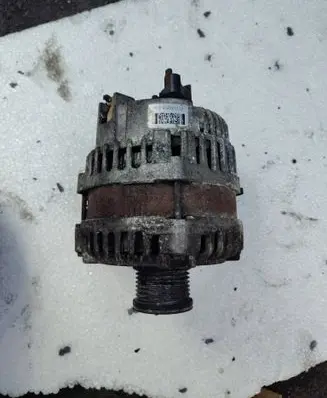 Renault Master III Generator/alternator 231001822R A003TX0481