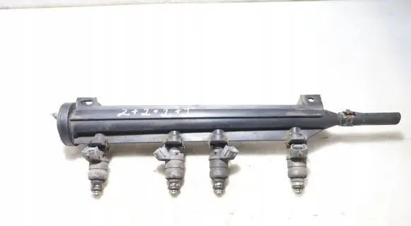 Skoda Octavia Mk2 (1Z) Fuel main line pipe