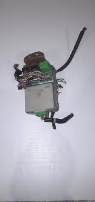 Honda Odyssey Fuse module S0XA21 C1600579 2990419