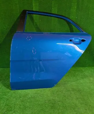 KIA Rio Rear door