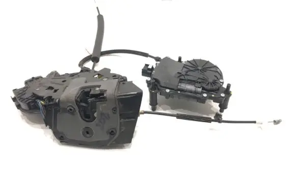 Jaguar XJ X351 Front door lock EW93-203A28-AF