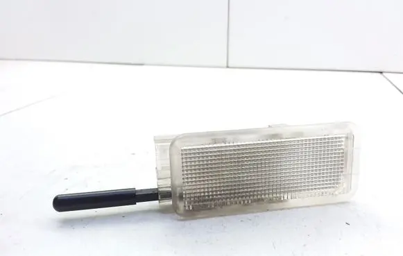 Citroen C5 Front seat light 0052