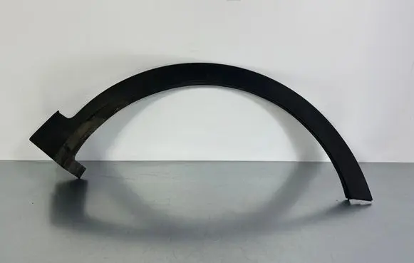 Hyundai Santa Fe Front arch trim 877122W000