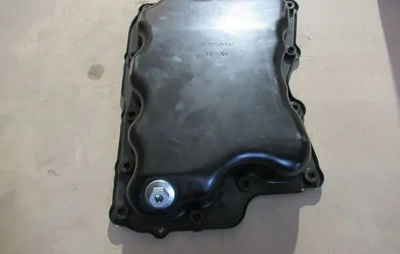 Opel Zafira C Oil sump 55578192-T