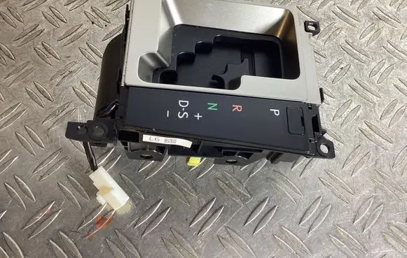 Lexus LS 460 - 600H Gear shift selector indicator 3597150120