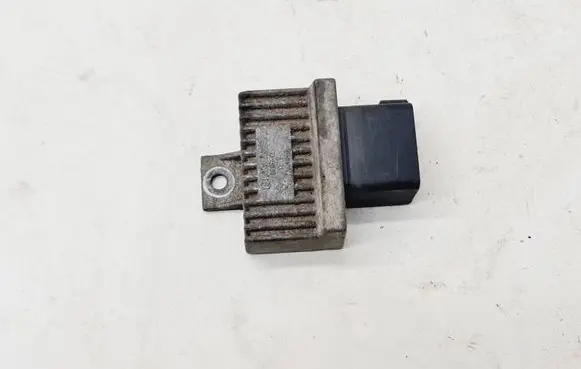 Renault Scenic II - Grand scenic II Glow plug pre-heat relay 7700115078