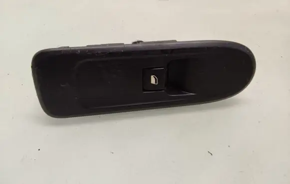 Citroen C5 Electric window control switch 96661102XT