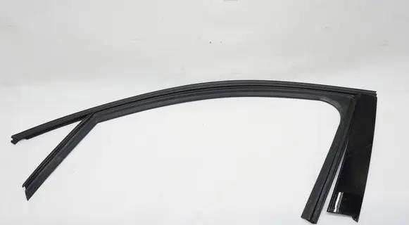 Citroen C4 III e-C4 Front door rubber seal