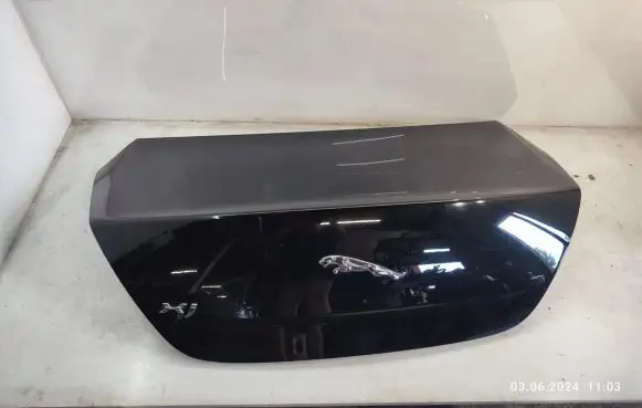 Jaguar XJ X351 Tailgate/trunk/boot lid
