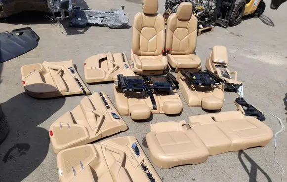 Porsche Cayenne (92A) Interior set NERA