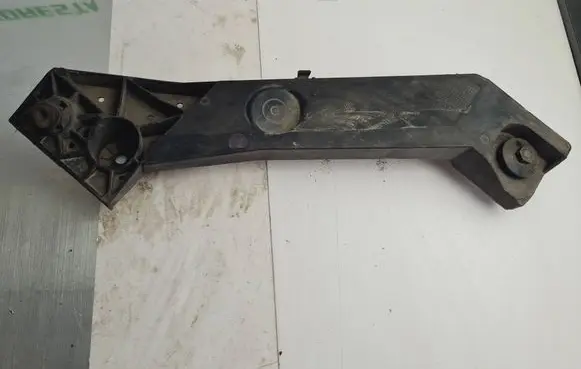 Opel Vivaro Headlight/headlamp mounting bracket 93868911