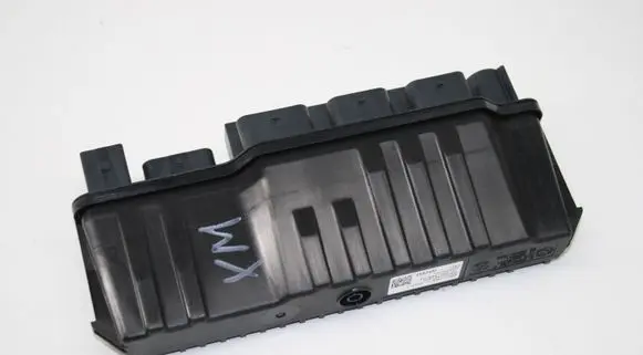 BMW X6 G06 Current control relay 9847085