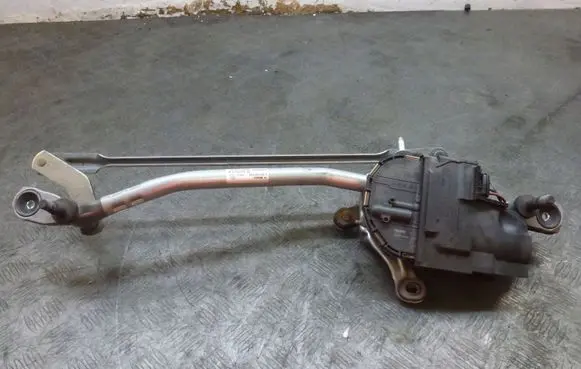 Volvo V40 Front wiper linkage and motor 3397021692