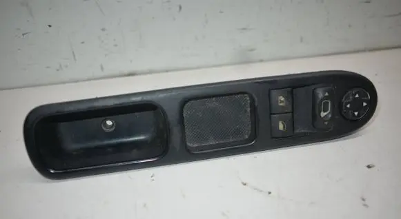 Citroen C3 Picasso Electric window control switch 96548591XT