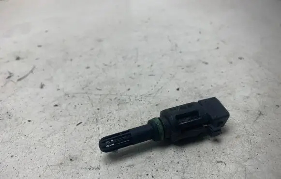 BMW 3 E46 Intake air temperature sensor 1739510