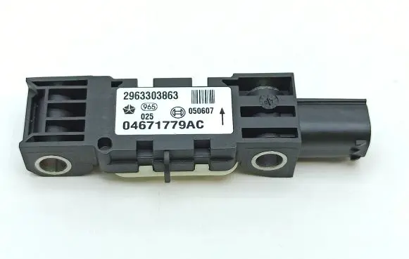 Chrysler 300 - 300C Airbag deployment crash/impact sensor 04671779AC 2963303863