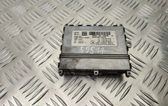 Headlight part