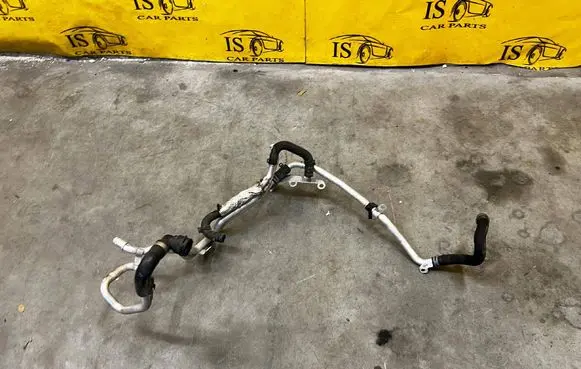 Porsche Panamera (970) Engine coolant pipe/hose 97010604015 97011105015 97010645701