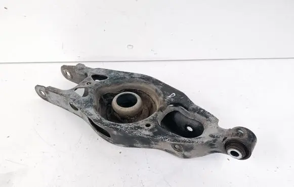 Dodge Challenger Rear upper control arm/wishbone