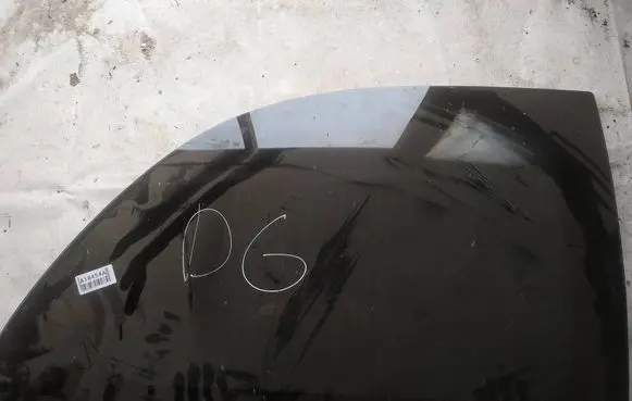 Chrysler Voyager Rear side window