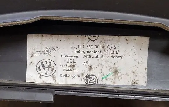 Volkswagen Touran I Dashboard 1T1857001