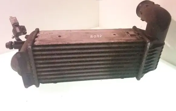 Citroen C5 Intercooler radiator 9637809480