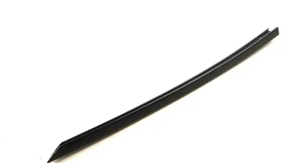 BMW 2 F22 F23 Front door glass trim molding 7358452