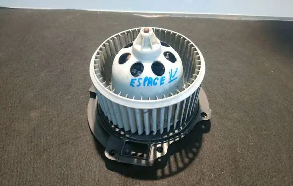 Renault Espace IV Heater fan/blower 52492209 11604336