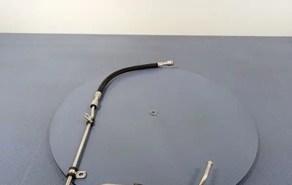 BMW 1 F40 Fuel line pipe 8665628