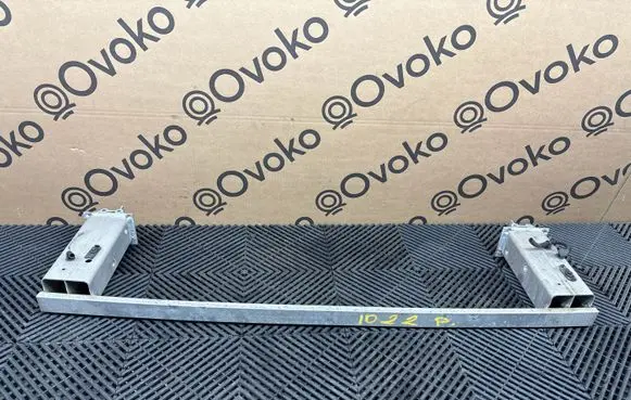 Volvo XC90 Front bumper cross member 338158456