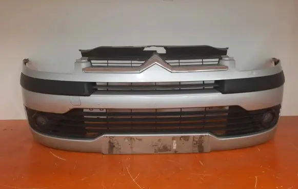 Citroen C4 I Picasso Front bumper 9650046377