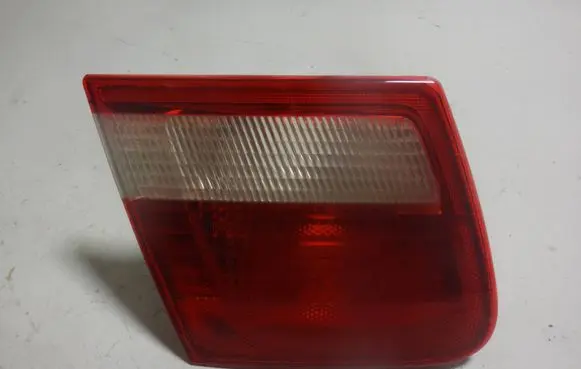 BMW 3 E46 Tailgate rear/tail lights 8368759