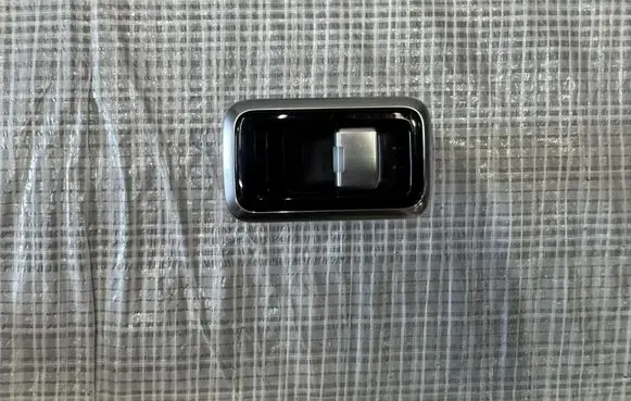 Jaguar F-Pace Quarter vent window switch FPACE