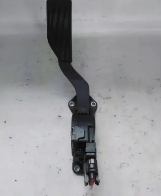Opel Agila B Accelerator throttle pedal