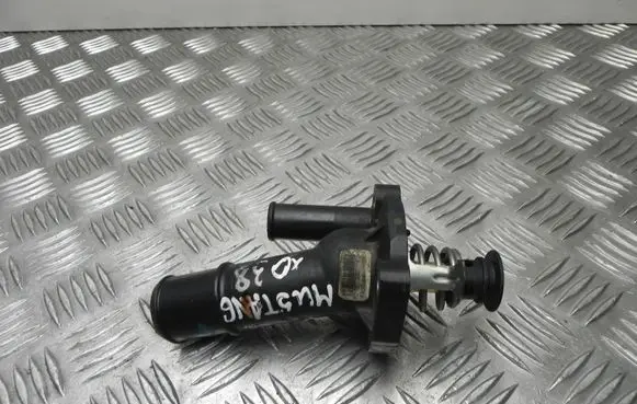 Ford Mustang V Thermostat housing FR3EBA VD16963
