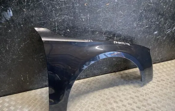 Audi A8 S8 D4 4H Fender