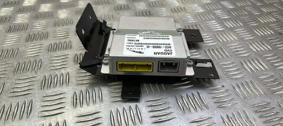 Land Rover Range Rover Sport L320 Air suspension control unit module (rear) AH3218B008AE