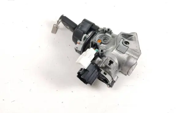 Mitsubishi Outlander Ignition lock