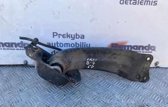 Volkswagen PASSAT B7 Rear upper control arm/wishbone 3C0971047 3C0505226