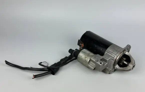 Mercedes-Benz A W169 Starter motor A0051517401 0001108217