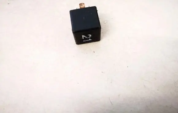 Volkswagen PASSAT B3 Other relay 191953227 71453