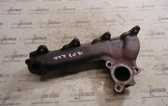 Lexus IS 220D-250-350 Exhaust manifold