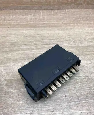Mercedes-Benz Vito Viano W638 Indicator relay 0035444332 74600 ZGS