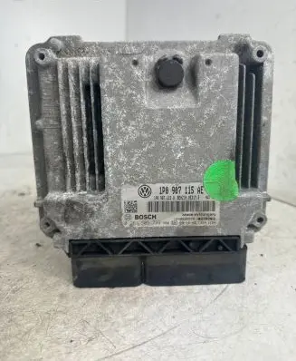 Seat Leon (1P) Engine control unit/module 1P0907115AE 1P0907115Q 0261S05739