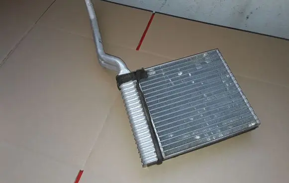 Ford Focus Heater blower radiator VP3M5H18476EA