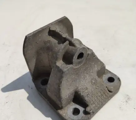 Citroen Jumper Gearbox mounting bracket A236