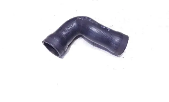 Volkswagen PASSAT B5.5 Intercooler hose/pipe 8D0145745A PXA015012