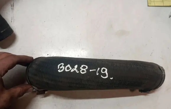 Volvo S60 Intercooler hose/pipe 32338560