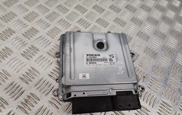 Volvo V60 Engine control unit/module 31355882