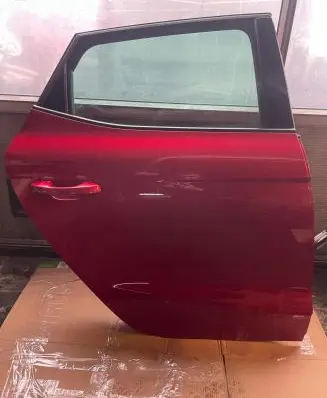 Seat Ibiza V (KJ) Rear door